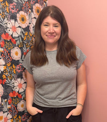 Ivy Tee- Heather Gray