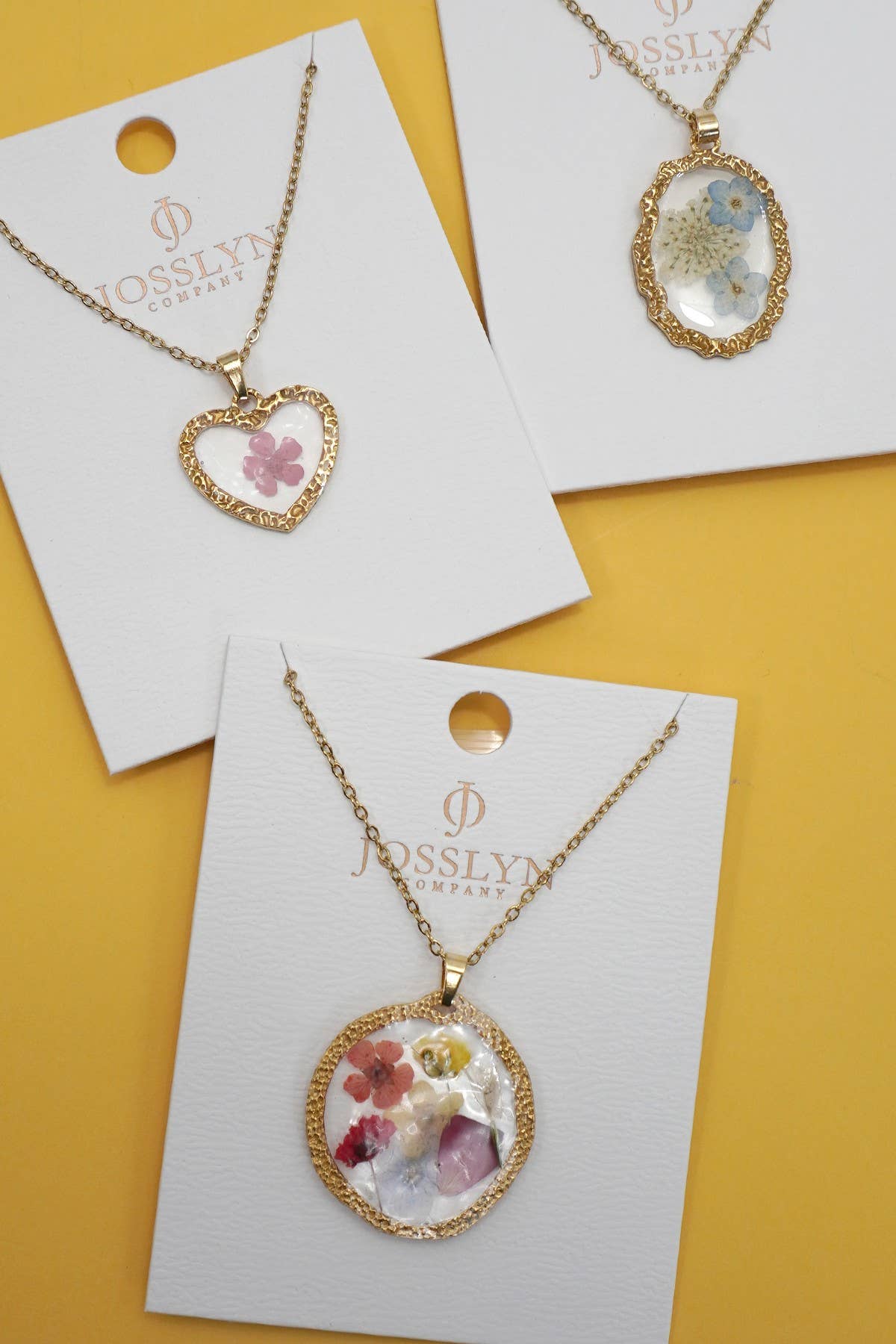 Boutique Box Scoop Upgrade- Add 1 Premium Item