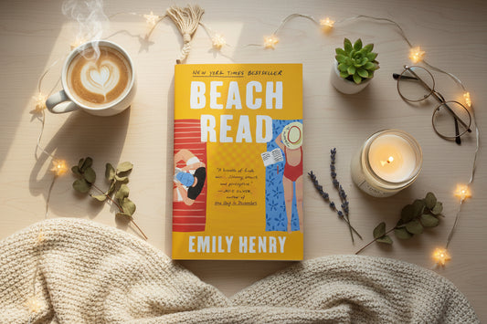 Book cover of 'Beach Read' by Emily Henry on a white background