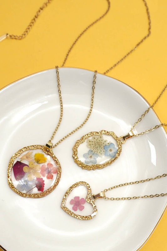 18K STAINLESS STEEL TARNISH FREE FLOWER NECKLACE