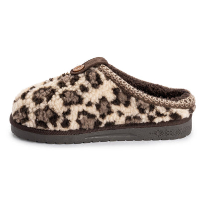 MUK LUKS Women's Francie Cozy Textured Clogs- Cream Leopard