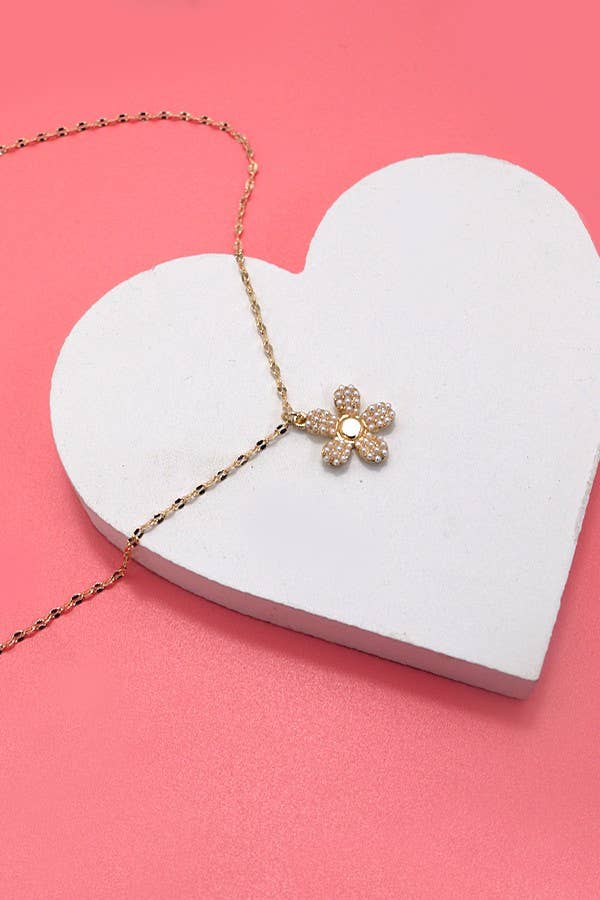 PEARL FLOWER CHARM NECKLACE