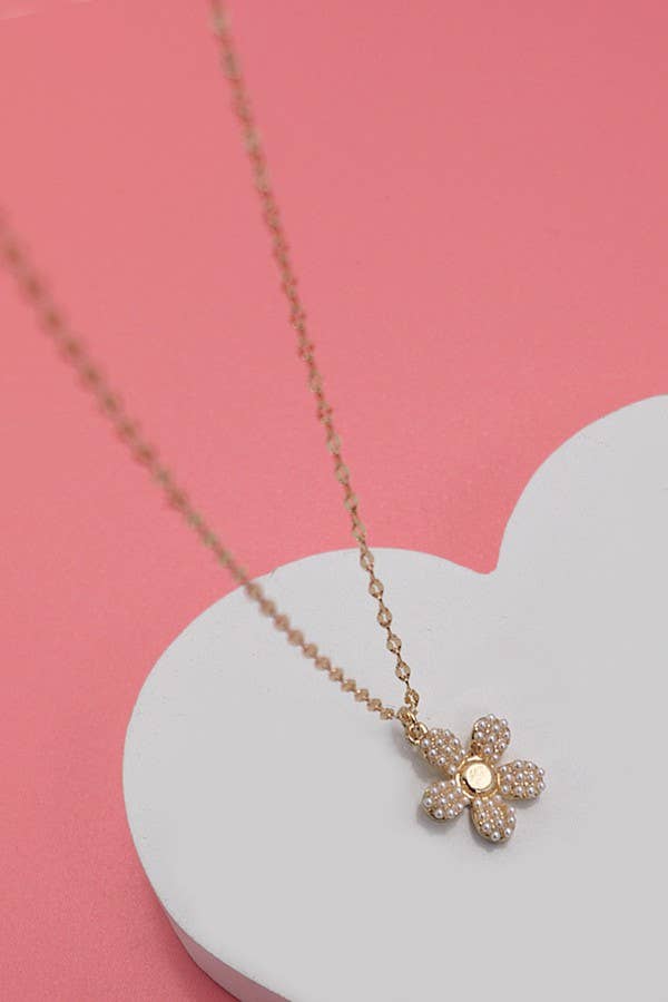 PEARL FLOWER CHARM NECKLACE
